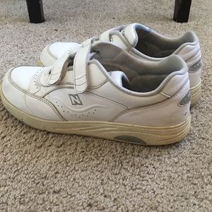 New Balance 811 Pink Ribbon Special Edition